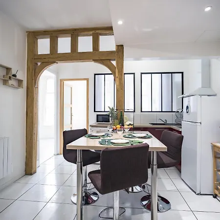 Apartamento Le Colombage-3 Chambres- Hypercentre *