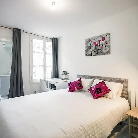 דירה Le Colombage-3 Chambres- Hypercentre טרואה